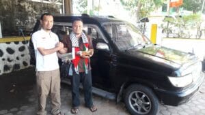 Knrp bengkulu terima donasi mobil
