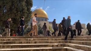 Ratusan pemukim ilegal israel serbu masjid al aqsha