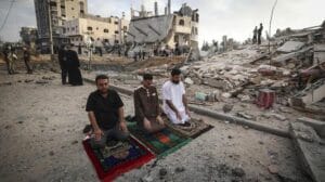 Warga palestina rayakan idul fitri ditengah gempuran israel 6 169