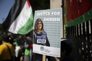 Aa 20220514 27859942 27859939 protest the killing of al jazeera journalist shireen abu akleh in london