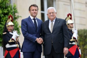 Aa 20220720 28461455 28461451 palestinian president mahmoud abbas in paris scaled e1658392267589