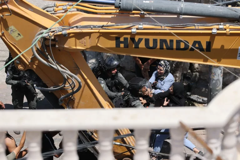 Aa 20220803 28562593 28562587 israeli forces demolish a palestinian home in east jerusalem
