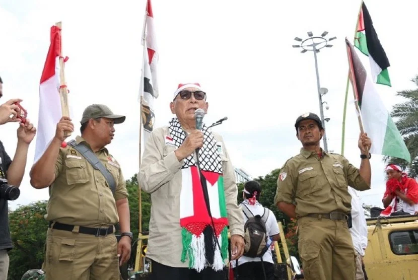 Ketua umum komite nasional untuk rakyat palestina knrp soeripto 171210124155 555