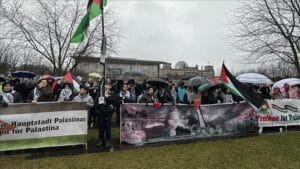 Thumbs b c 61548fb4f243766ffdfb0c52eda41eb3