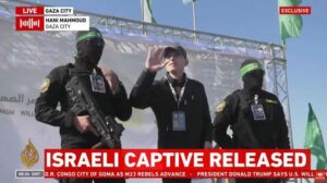 Keith Siegel diserahkan ke Palang Merah dan mening