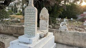 Thumbs b c ce6bdd6b1f7c853dd80b58aa26b41101